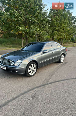 Седан Mercedes-Benz E-Class 2005 в 