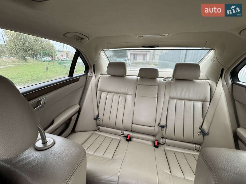 Седан Mercedes-Benz E-Class 2011 в Ковеле