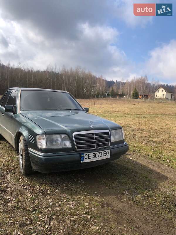 Седан Mercedes-Benz E-Class 1994 в Берегомете
