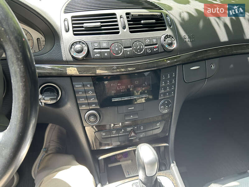 Седан Mercedes-Benz E-Class 2003 в Одесі фото 16 Седан Mercedes-Benz E-Class 2003 в Одесі