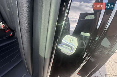 Седан Mercedes-Benz E-Class 2017 в 