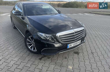 Седан Mercedes-Benz E-Class 2017 в 