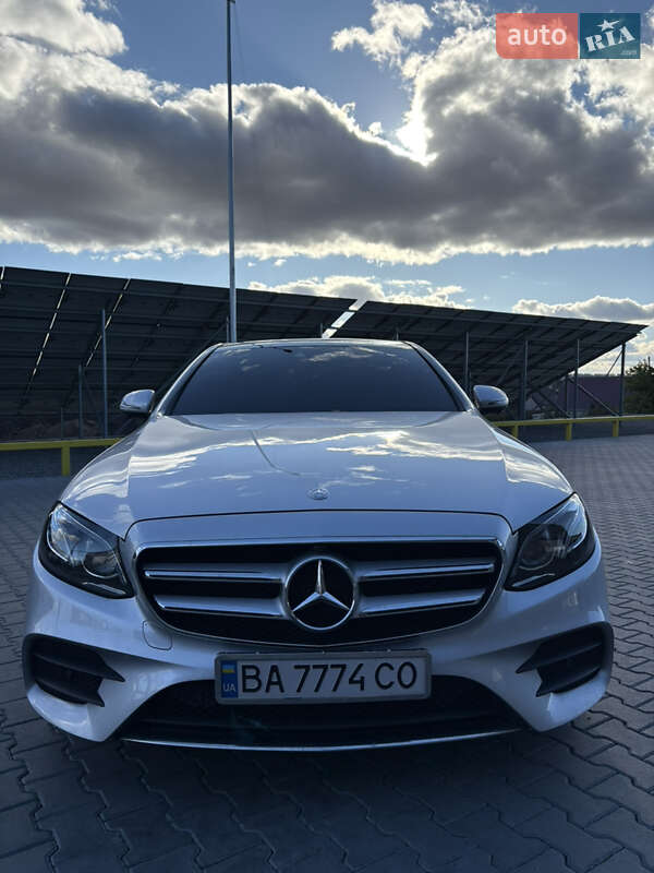 Седан Mercedes-Benz E-Class 2017 в Умани