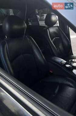 Седан Mercedes-Benz E-Class 2003 в 