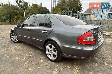 Седан Mercedes-Benz E-Class 2007 в 