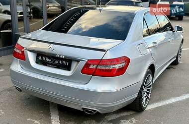 Седан Mercedes-Benz E-Class 2009 в 