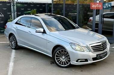 Mercedes-Benz E-Class 2009