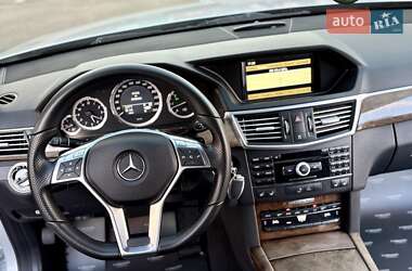 Седан Mercedes-Benz E-Class 2009 в 