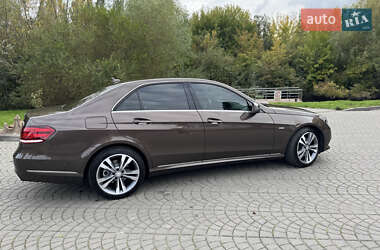 Седан Mercedes-Benz E-Class 2015 в 
