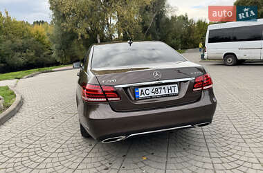 Седан Mercedes-Benz E-Class 2015 в 