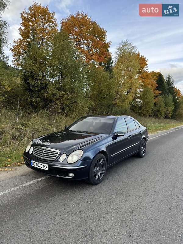 Седан Mercedes-Benz E-Class 2006 в Турке