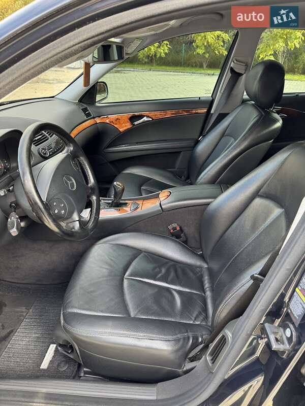 Седан Mercedes-Benz E-Class 2006 в Турке