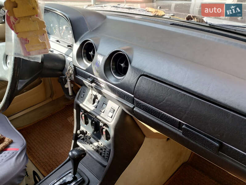Седан Mercedes-Benz E-Class 1985 в Черновцах фото 12 Седан Mercedes-Benz E-Class 1985 в Черновцах