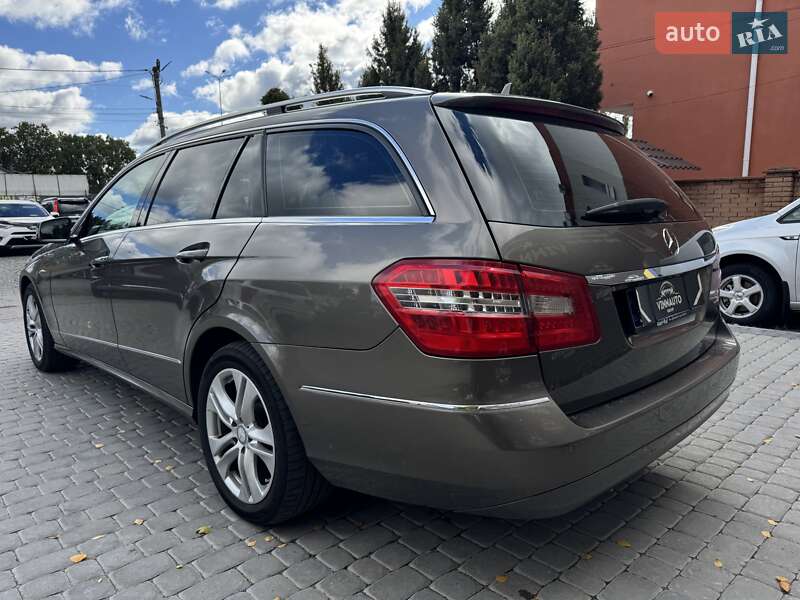 Универсал Mercedes-Benz E-Class 2013 в Виннице