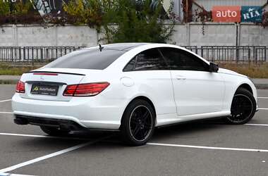 Купе Mercedes-Benz E-Class 2012 в 