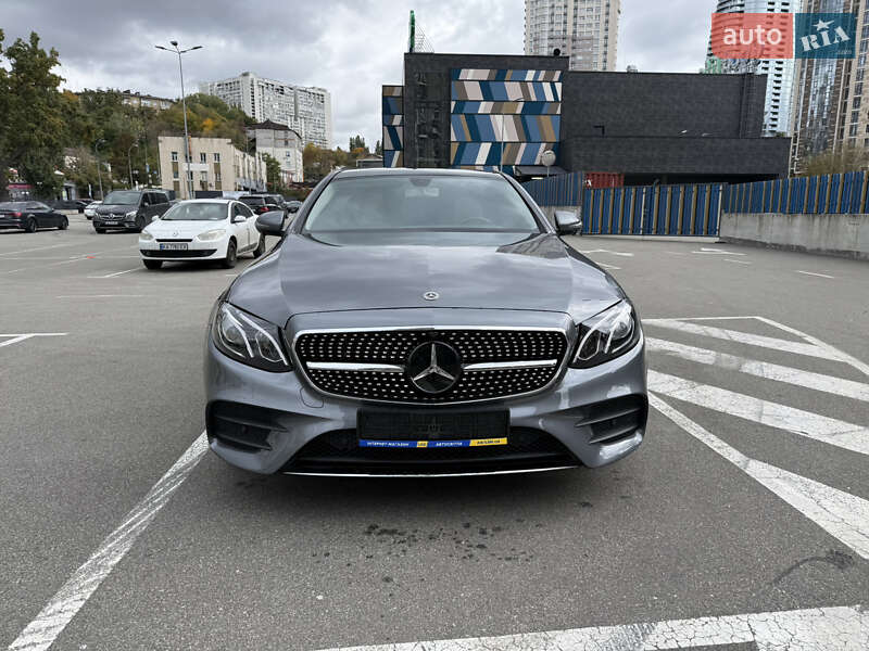 Седан Mercedes-Benz E-Class 2019 в Києві