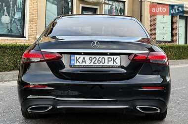 Седан Mercedes-Benz E-Class 2021 в 