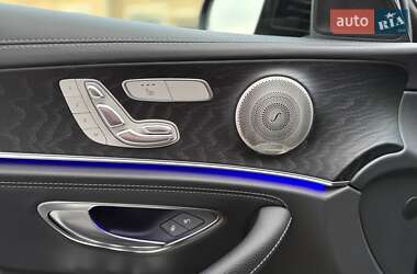 Седан Mercedes-Benz E-Class 2021 в 