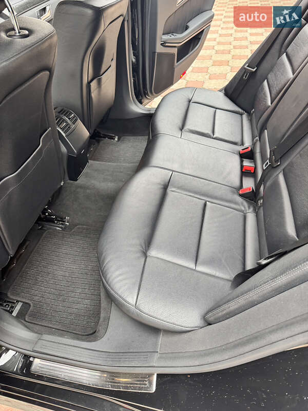 Седан Mercedes-Benz E-Class 2009 в Южноукраинске