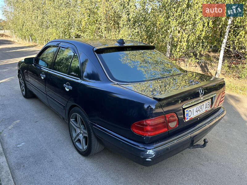 Седан Mercedes-Benz E-Class 1997 в Одессе