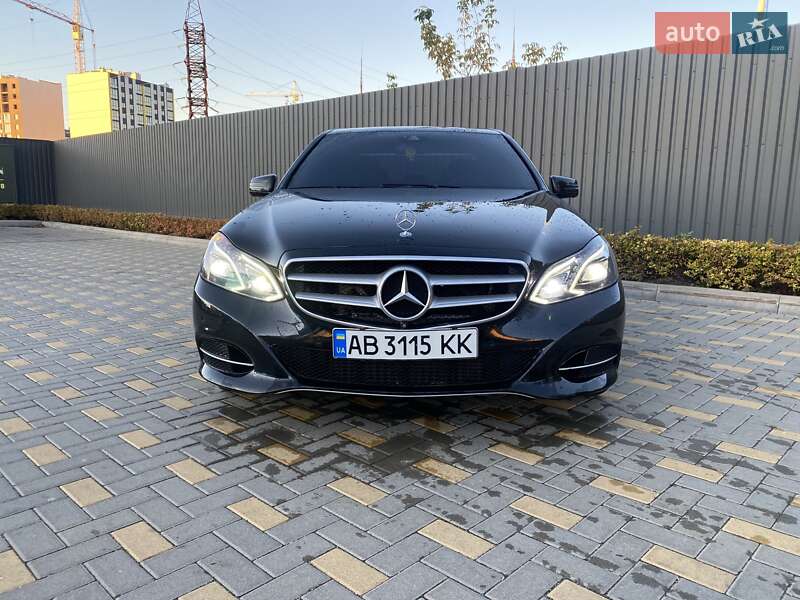 Седан Mercedes-Benz E-Class 2013 в 