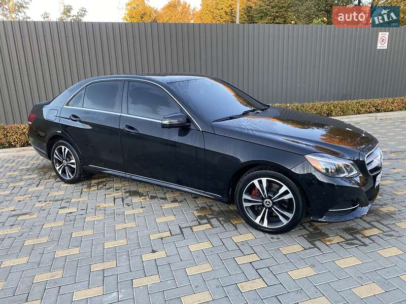 Седан Mercedes-Benz E-Class 2013 в Виннице