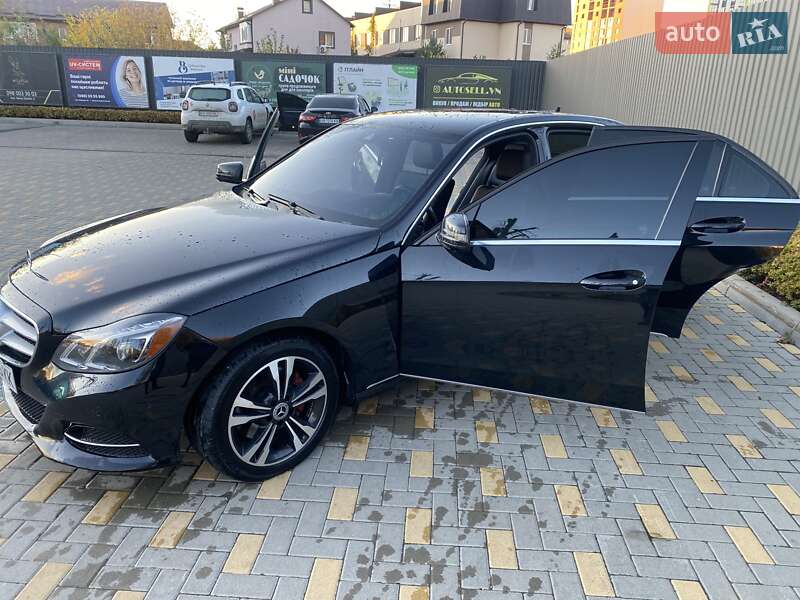 Седан Mercedes-Benz E-Class 2013 в Виннице