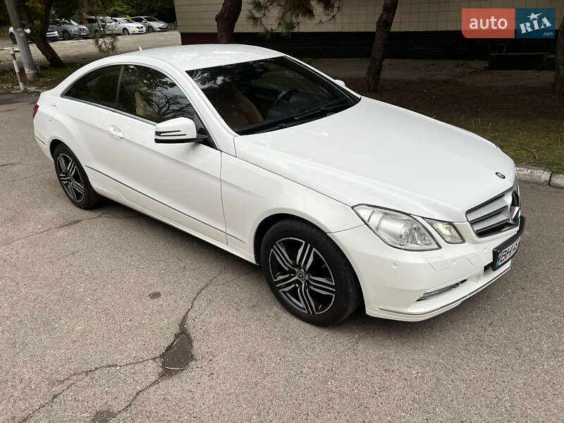Купе Mercedes-Benz E-Class 2012 в Одесі