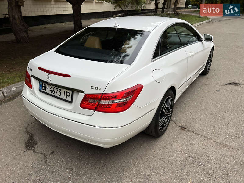 Купе Mercedes-Benz E-Class 2012 в Одесі