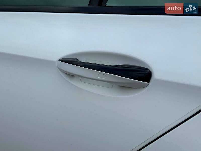 Седан Mercedes-Benz E-Class 2020 в Киеве фото 37 Седан Mercedes-Benz E-Class 2020 в Киеве