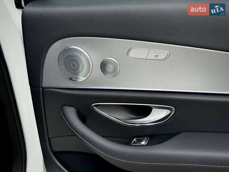 Седан Mercedes-Benz E-Class 2020 в Киеве фото 46 Седан Mercedes-Benz E-Class 2020 в Киеве