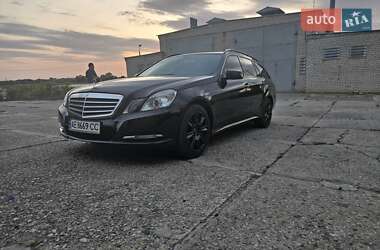 Mercedes-Benz E-Class 2011