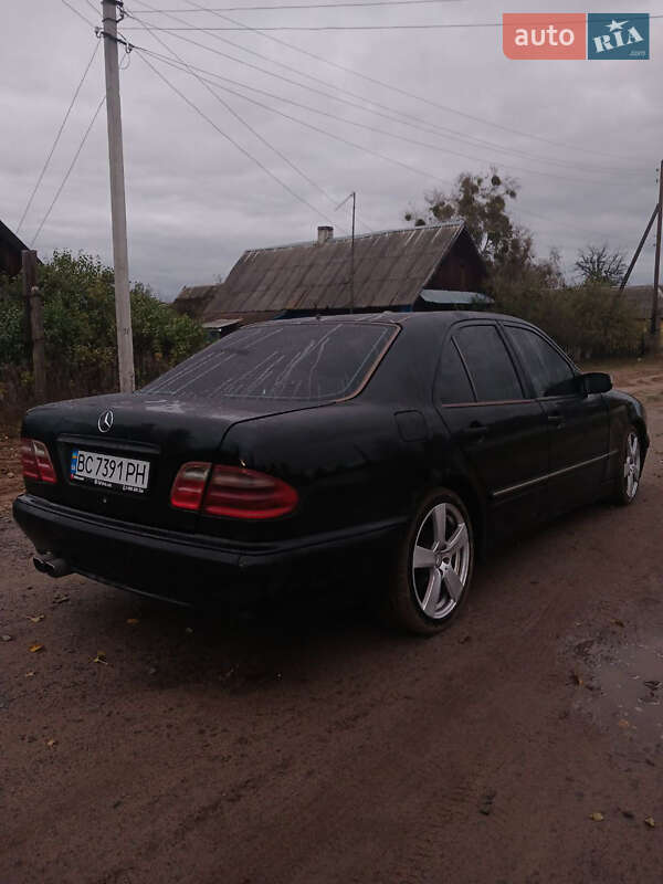 Седан Mercedes-Benz E-Class 1997 в Владимирце фото 4 Седан Mercedes-Benz E-Class 1997 в Владимирце