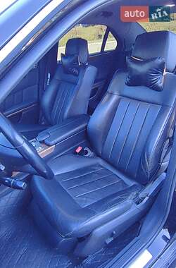 Седан Mercedes-Benz E-Class 2012 в 