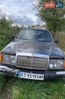 Седан Mercedes-Benz E-Class 1988 в 