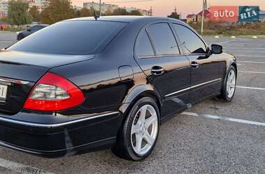 Седан Mercedes-Benz E-Class 2008 в  фото 4 Седан Mercedes-Benz E-Class 2008 в