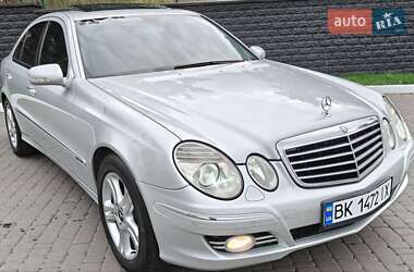 Седан Mercedes-Benz E-Class 2007 в Ровно