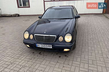 Седан Mercedes-Benz E-Class 2001 в Кривом Роге