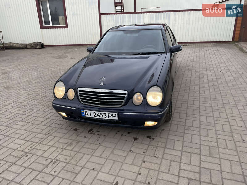 Mercedes-Benz E-Class 2001