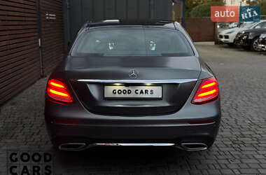 Седан Mercedes-Benz E-Class 2018 в 