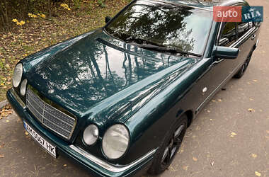Седан Mercedes-Benz E-Class 1997 в Житомире