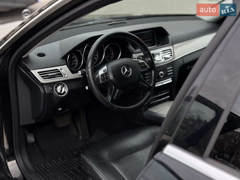 Седан Mercedes-Benz E-Class 2015 в Виннице
