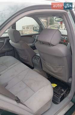 Седан Mercedes-Benz E-Class 1999 в 