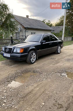 Седан Mercedes-Benz E-Class 1995 в Глыбокой