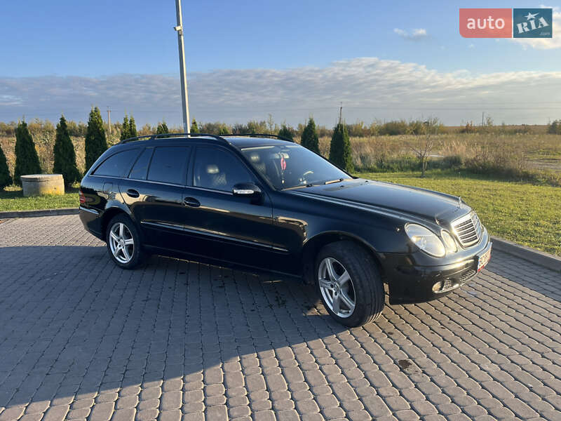 Універсал Mercedes-Benz E-Class 2004 в Львові фото 3 Універсал Mercedes-Benz E-Class 2004 в Львові