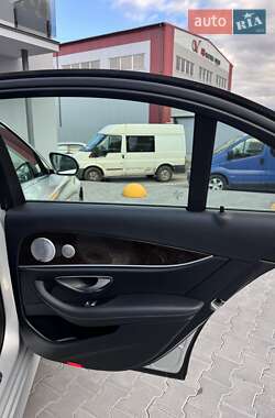 Седан Mercedes-Benz E-Class 2019 в 
