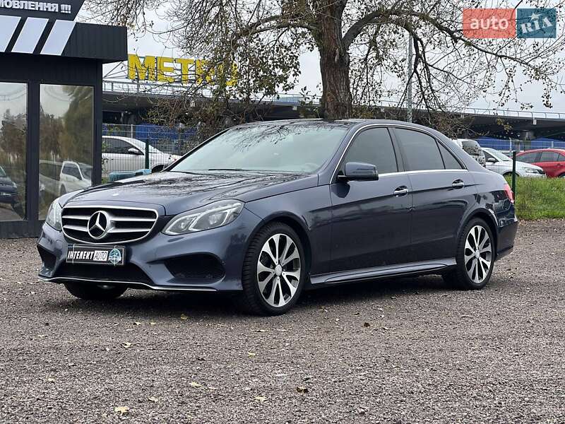 Седан Mercedes-Benz E-Class 2014 в Киеве
