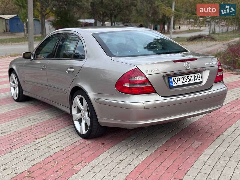 Седан Mercedes-Benz E-Class 2005 в Запоріжжі фото 7 Седан Mercedes-Benz E-Class 2005 в Запоріжжі