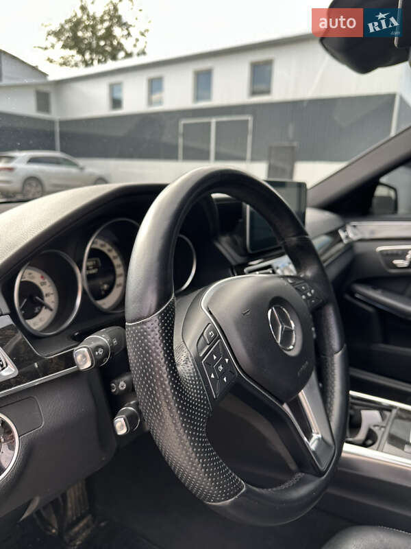 Седан Mercedes-Benz E-Class 2013 в Коломые