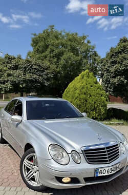Седан Mercedes-Benz E-Class 2002 в Ужгороде